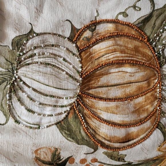 Nicole Miller Home NWT Beaded Pumpkins and Sunflowers Table Runner - Picture 7 of 9